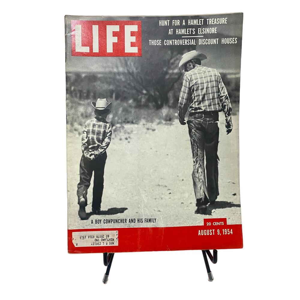 Life Magazine August 9 1954 Hunt for a Hamlet Treasure